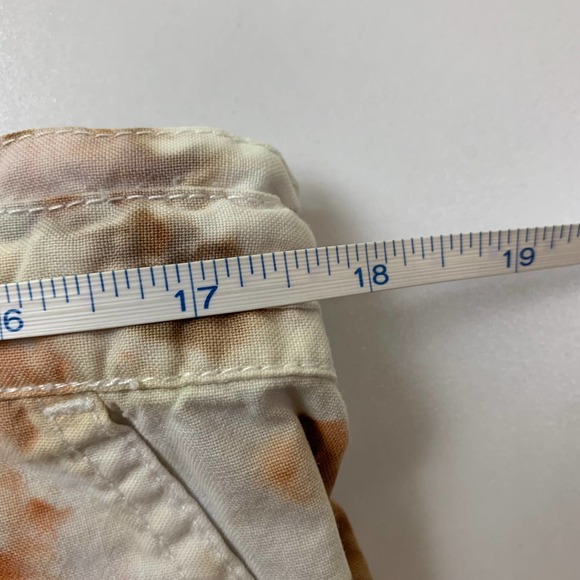 Hand Dyed Red Orange Ice Dye Men's Size 40 Shorts Tie Dye Festival 4" Inseam - Picture 9 of 9